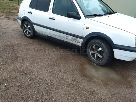 Volkswagen Golf 1993 года за 950 000 тг. в Шу – фото 2