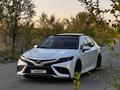 Toyota Camry 2021 годаfor15 000 000 тг. в Актобе