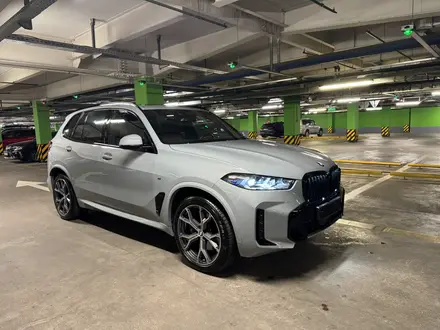 BMW X5 2024 года за 62 000 000 тг. в Алматы – фото 2