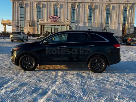 Kia Sorento 2018 годаүшін10 500 000 тг. в Жезказган