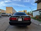 Toyota Crown 2001 года за 3 900 000 тг. в Астана – фото 2
