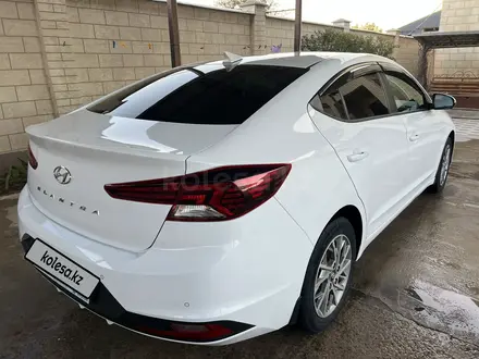 Hyundai Elantra 2019 года за 8 000 000 тг. в Шымкент – фото 15