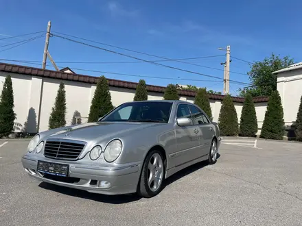 Mercedes-Benz E 55 AMG 2001 года за 7 000 000 тг. в Шымкент – фото 6