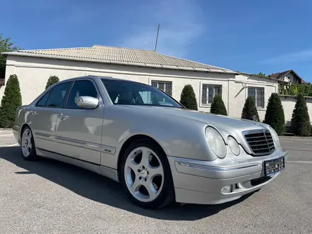 Mercedes-Benz E 55 AMG 2001 года за 7 000 000 тг. в Шымкент – фото 7