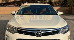 Toyota Camry 2017 года за 13 000 000 тг. в Алматы
