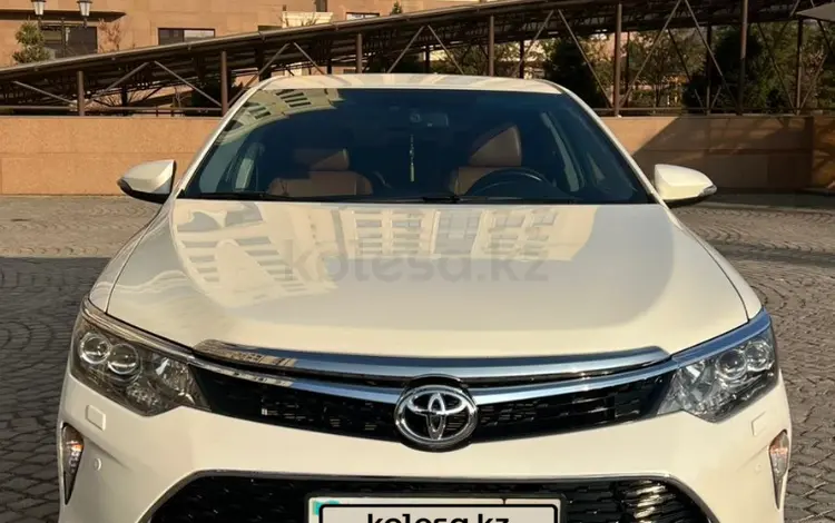 Toyota Camry 2017 года за 13 000 000 тг. в Алматы