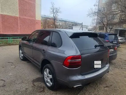 Porsche Cayenne 2008 года за 9 000 000 тг. в Тараз – фото 4