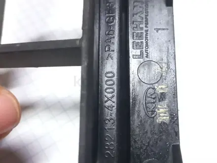 Фиксатор тросца капота оригинале бу за 4 000 тг. в Алматы – фото 3