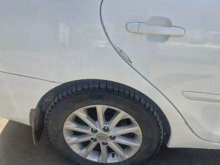 Toyota Camry 2005 года за 4 500 000 тг. в Балхаш – фото 2
