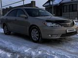 Toyota Camry 2004 года за 5 000 000 тг. в Алматы – фото 4