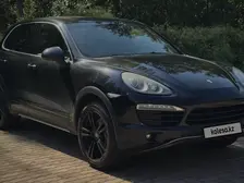 Porsche Cayenne, 2012