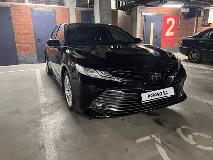 Toyota Camry 2020 года за 14 300 000 тг. в Астана – фото 5