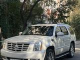 Cadillac Escalade 2007 годаүшін9 500 000 тг. в Алматы