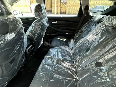 Hyundai Santa Fe 2023 года за 17 000 000 тг. в Павлодар – фото 9