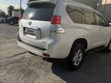 Toyota Land Cruiser Prado 2013 года за 18 500 000 тг. в Шымкент – фото 4