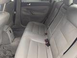 Volkswagen Passat 2005 года за 2 000 000 тг. в Алматы – фото 2