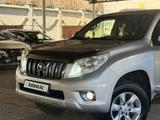 Toyota Land Cruiser Prado 2013 года за 14 350 000 тг. в Семей – фото 4