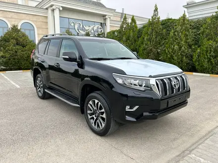 Toyota Land Cruiser Prado 2022 года за 35 500 000 тг. в Актау – фото 3