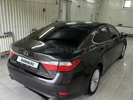 Lexus ES 250 2012 года за 13 000 000 тг. в Кульсары – фото 6