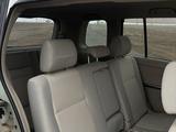Toyota Isis 2008 года за 2 500 000 тг. в Атырау – фото 2