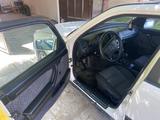 Mercedes-Benz C 220 1994 годаfor1 100 000 тг. в Тараз – фото 5