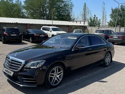 Mercedes-Benz S 560 2019 года за 55 000 000 тг. в Алматы – фото 38