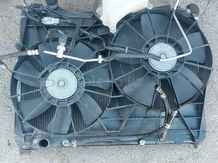 Радиатор основной на Suzuki Grand Vitara 2.0 за 40 000 тг. в Алматы