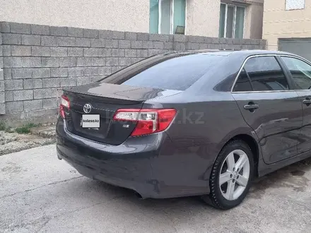 Toyota Camry 2014 года за 5 900 000 тг. в Шымкент – фото 3