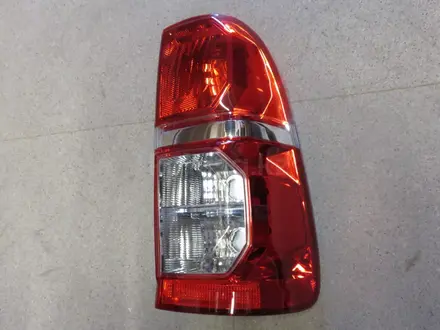 Задний фонарь Toyota Hilux 2012- за 20 000 тг. в Алматы