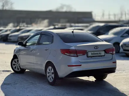 Kia Rio 2015 года за 7 300 000 тг. в Актобе – фото 4