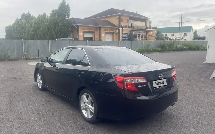 Toyota Camry 2013 годаүшін5 500 000 тг. в Актобе