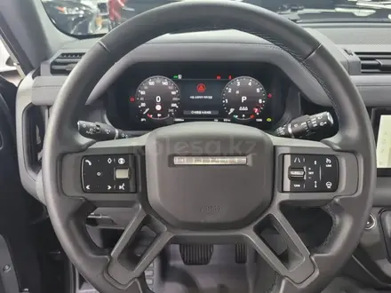 Land Rover Defender 2024 года за 35 500 000 тг. в Алматы – фото 3