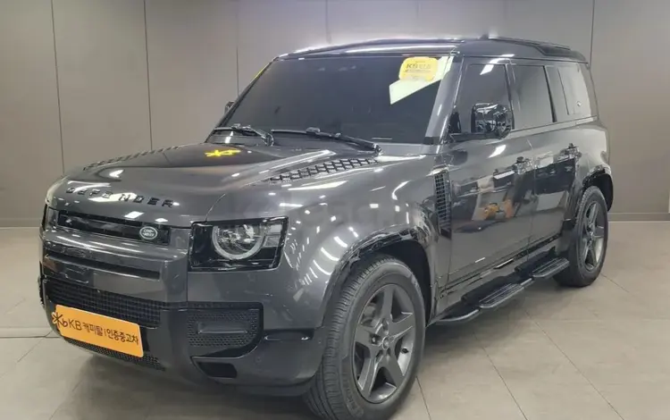 Land Rover Defender 2024 года за 35 500 000 тг. в Алматы