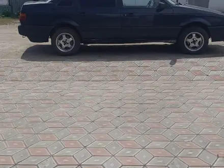 Volkswagen Passat 1991 года за 1 000 000 тг. в Семей – фото 6