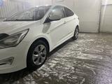 Hyundai Accent 2014 годаfor5 500 000 тг. в Семей – фото 2