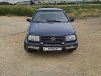 Volkswagen Vento 1993 года за 850 000 тг. в Астана