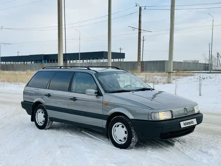 Volkswagen Passat 1993 года за 2 200 000 тг. в Павлодар – фото 2