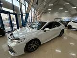 Toyota Camry 2021 года за 15 800 000 тг. в Алматы – фото 4