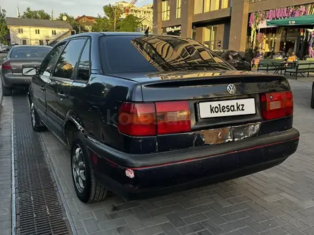 Volkswagen Passat 1994 года за 1 150 000 тг. в Алматы – фото 4