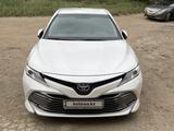 Toyota Camry 2018 годаүшін13 200 000 тг. в Актобе