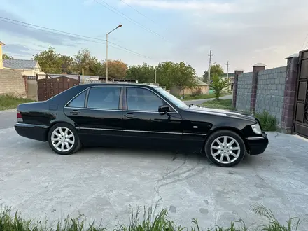 Mercedes-Benz S 320 1998 года за 6 200 000 тг. в Шымкент – фото 4