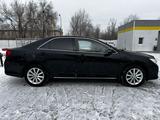 Toyota Camry 2012 года за 9 000 000 тг. в Уральск – фото 4