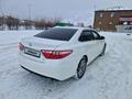Toyota Camry 2015 года за 8 500 000 тг. в Актобе – фото 4