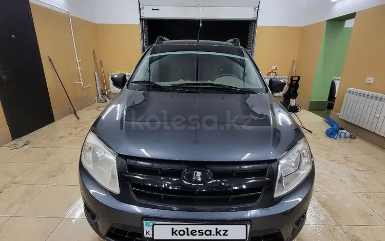 ВАЗ (Lada) Granta 2190 2018 года за 3 500 000 тг. в Атырау