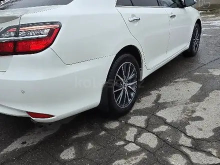 Toyota Camry 2014 года за 8 600 000 тг. в Шымкент – фото 14