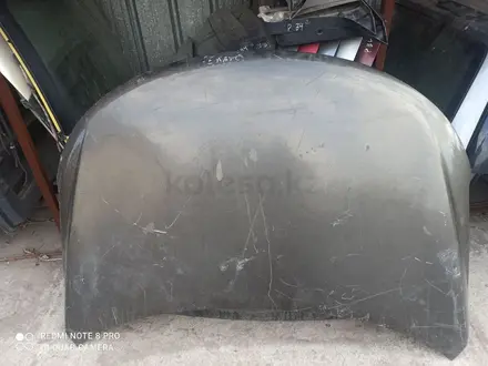 Капот за 120 000 тг. в Астана