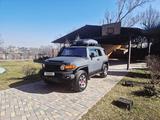 Toyota FJ Cruiser 2007 годаүшін14 000 000 тг. в Алматы