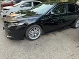 Toyota Camry 2020 годаүшін12 000 000 тг. в Астана – фото 2