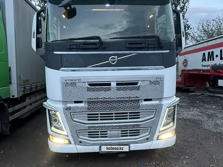 Volvo  F-Series 2016 года за 46 000 000 тг. в Шымкент – фото 4