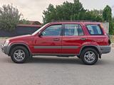 Honda CR-V 1997 года за 3 300 000 тг. в Шымкент – фото 2